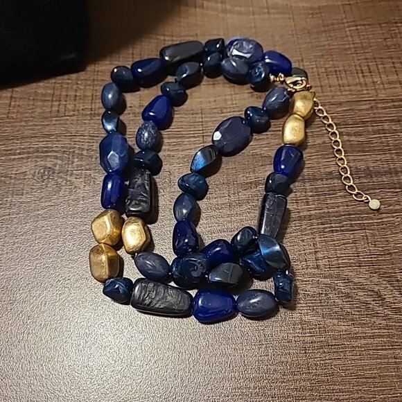 Avon NRQ Signed Multi-Color Acrylic Faux Stone Bead Necklace Ladies Vintage 30" - Picture 3 of 5